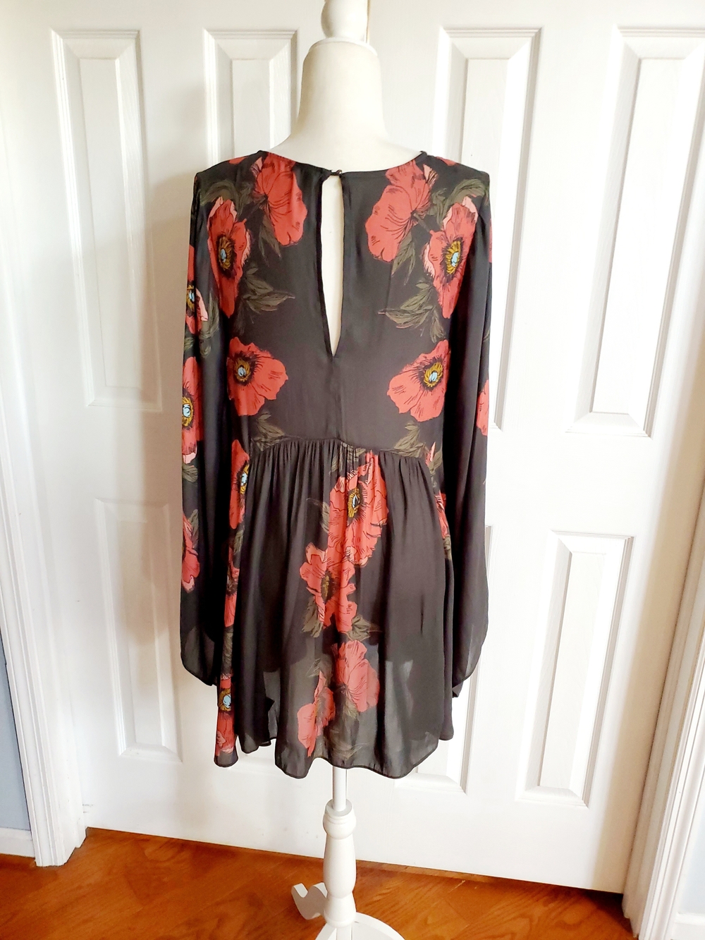 Free People Floral Bell Sleeve Mini Dress Boho Babydoll Medium - Picture 10 of 10